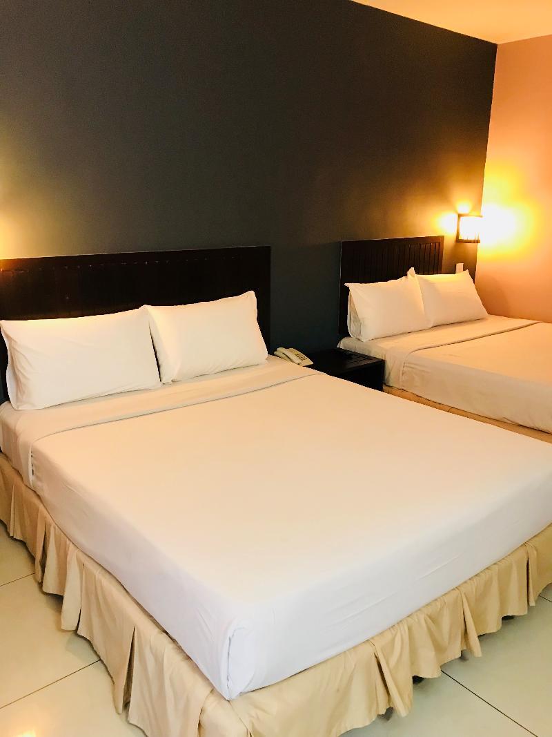 Family Hotel Klang Ngoại thất bức ảnh