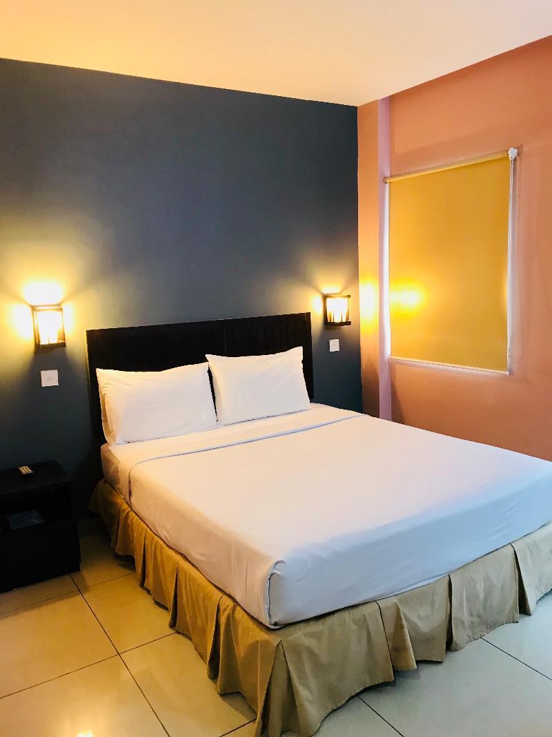 Family Hotel Klang Ngoại thất bức ảnh