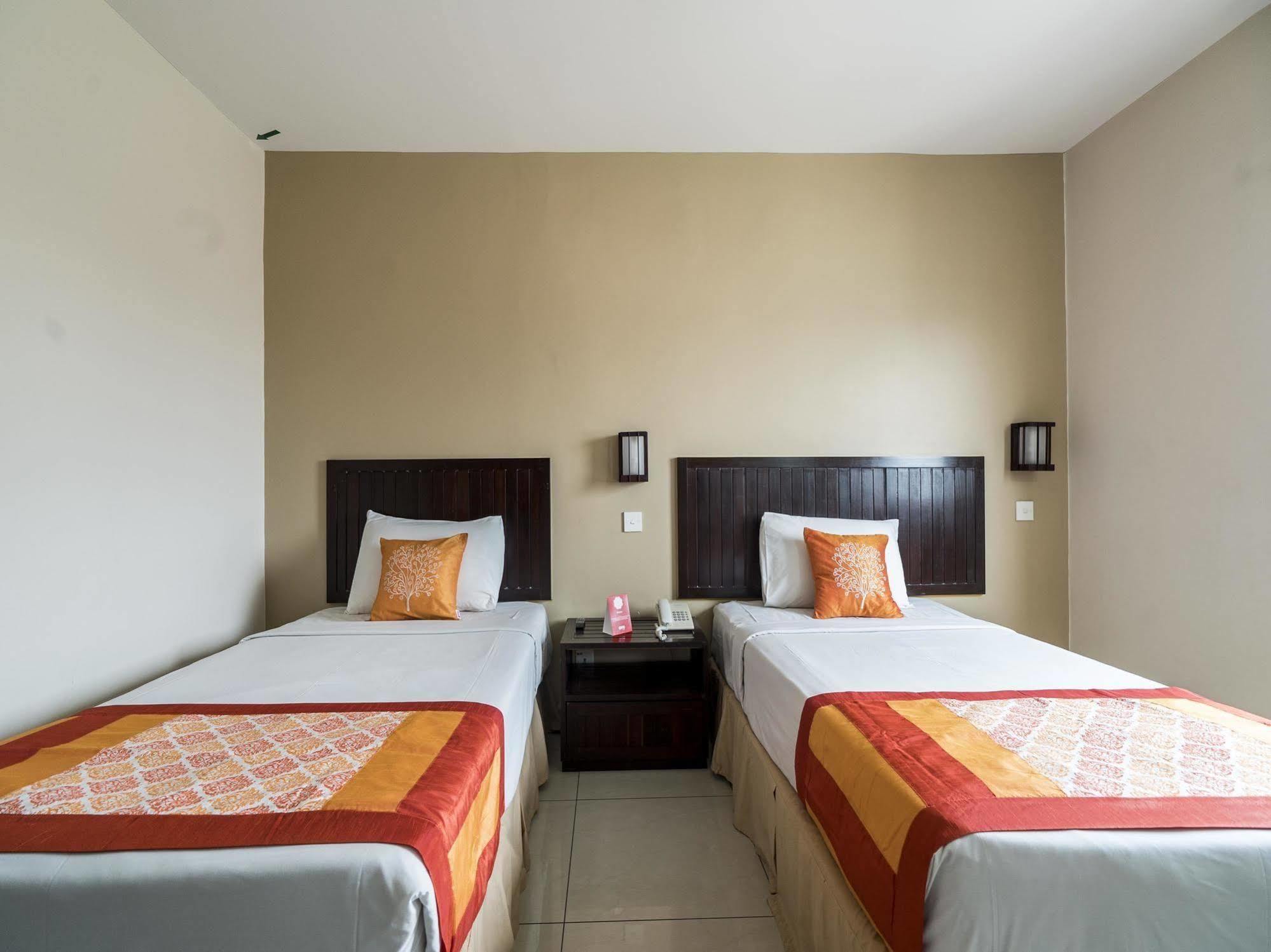 Family Hotel Klang Ngoại thất bức ảnh